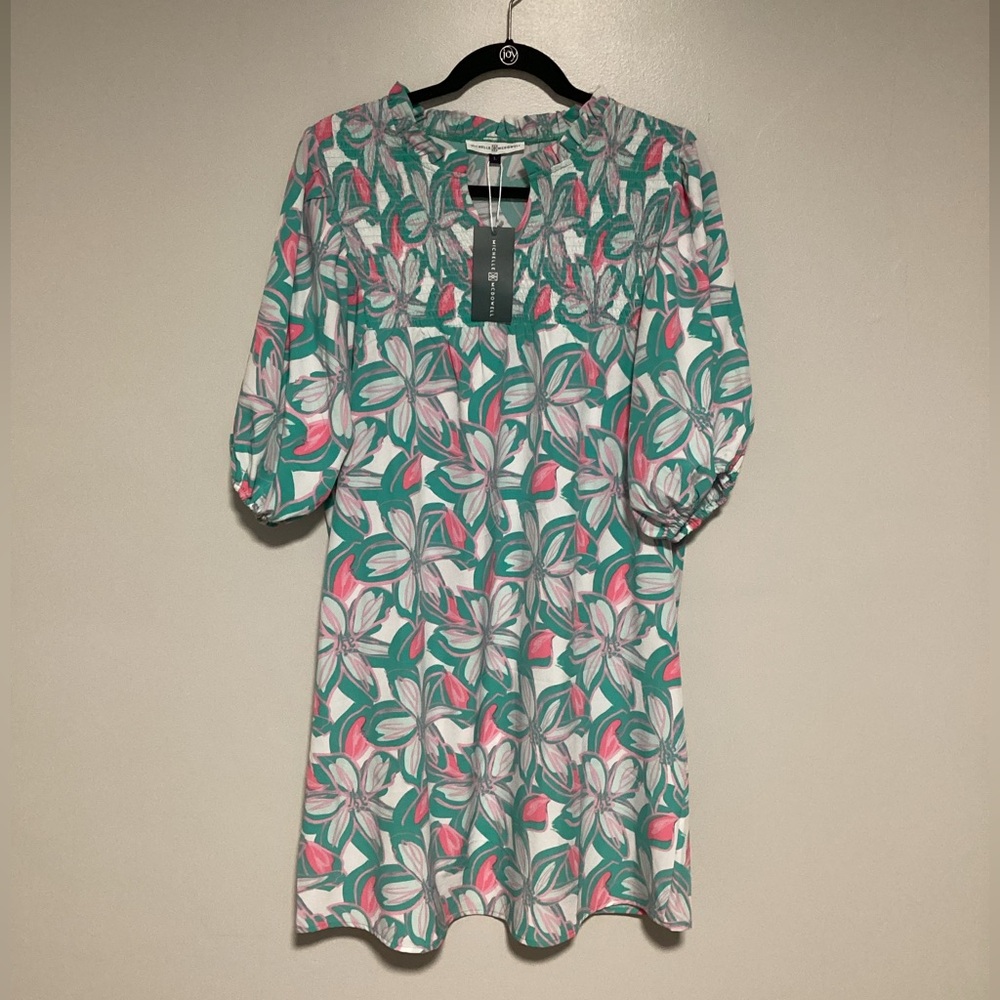 Michelle McDowell Women Dress Size L Green Floral Shorts Sleeves Midi Spring